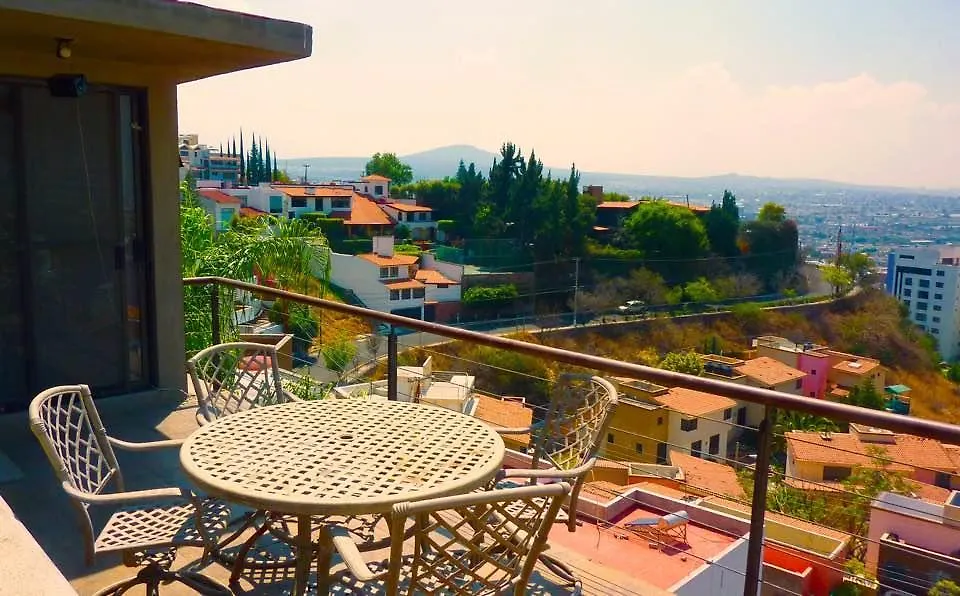Villa Vista Eco Suites 케레타로